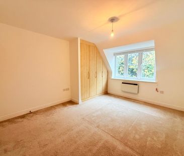 St Catherines Wood, Camberley, Surrey, GU15 - Photo 3