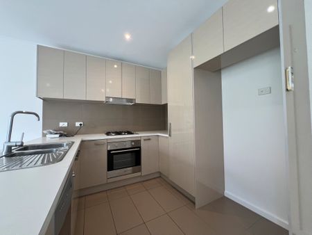 2 bedroom townhouse in the heart of Boronia - Photo 2