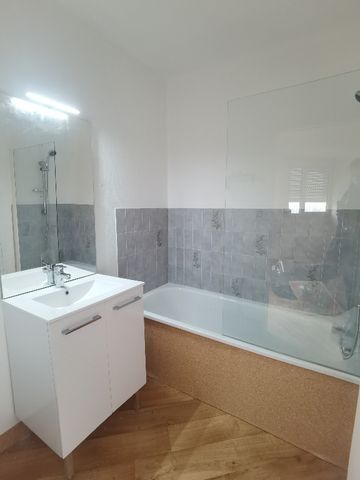 Location Appartement 1 pièce 27m² RENNES 35000 - Photo 5