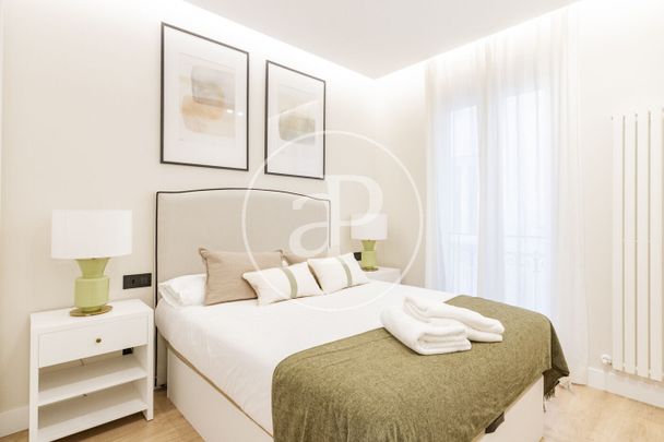 Flat for rent in Alberto Bosch (Madrid) - Photo 1