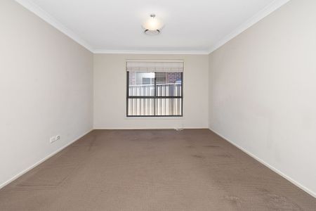 5 Foveaux Street, Cameron Park. - Photo 2