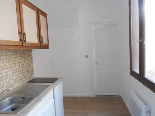Appartement RUE DE CHATIVESLE - Photo 1