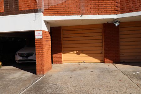 PERFECT 3 BEDROOM UNIT FOR RENT!!!!!!!! - Photo 3