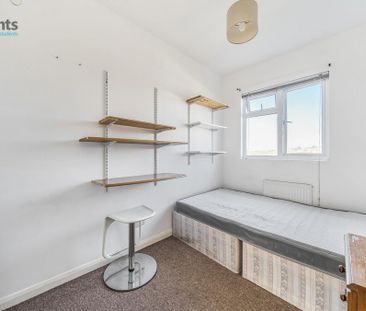 6 bedroom terraced house to rent - Photo 3