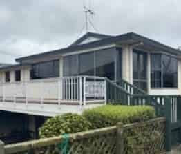 Spacious 3-bedroom - Photo 3