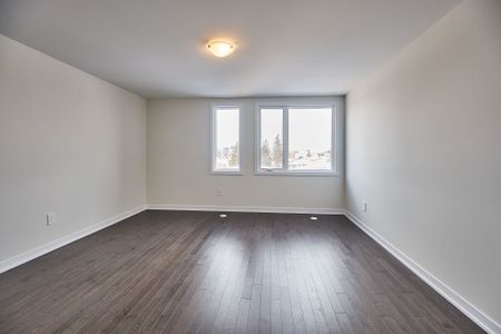 For Lease - 60 Green gardens Boulevard, Toronto, Ontario - Photo 3