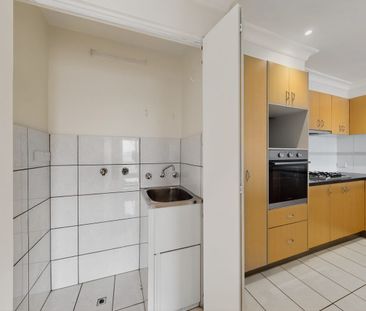 32/219-227 Auburn Road, Hawthorn, Vic 3122 - Photo 5