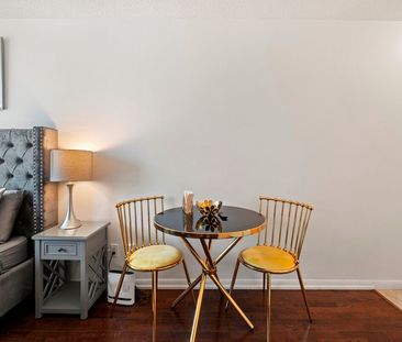 Fort York Boulevard - Photo 3