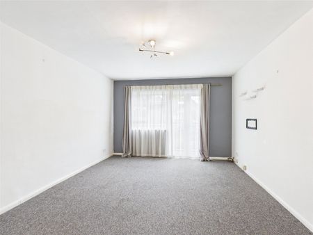 Wentworth Court, Wellesley Road, Twickenham, Middlesex, TW2 - Photo 2