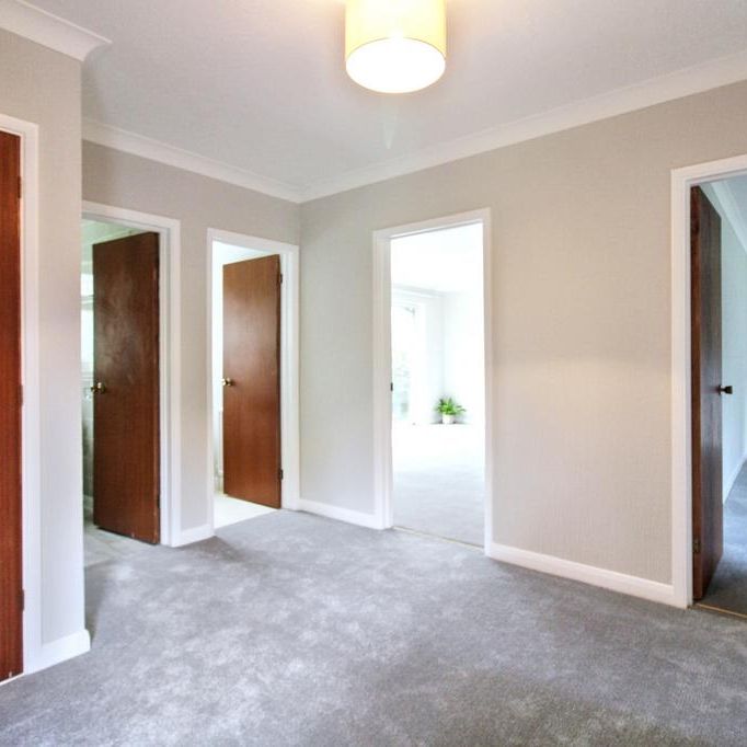 2 bedroom bungalow to rent - Photo 1