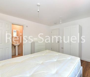 6 bedroom terraced house to rent - Photo 4