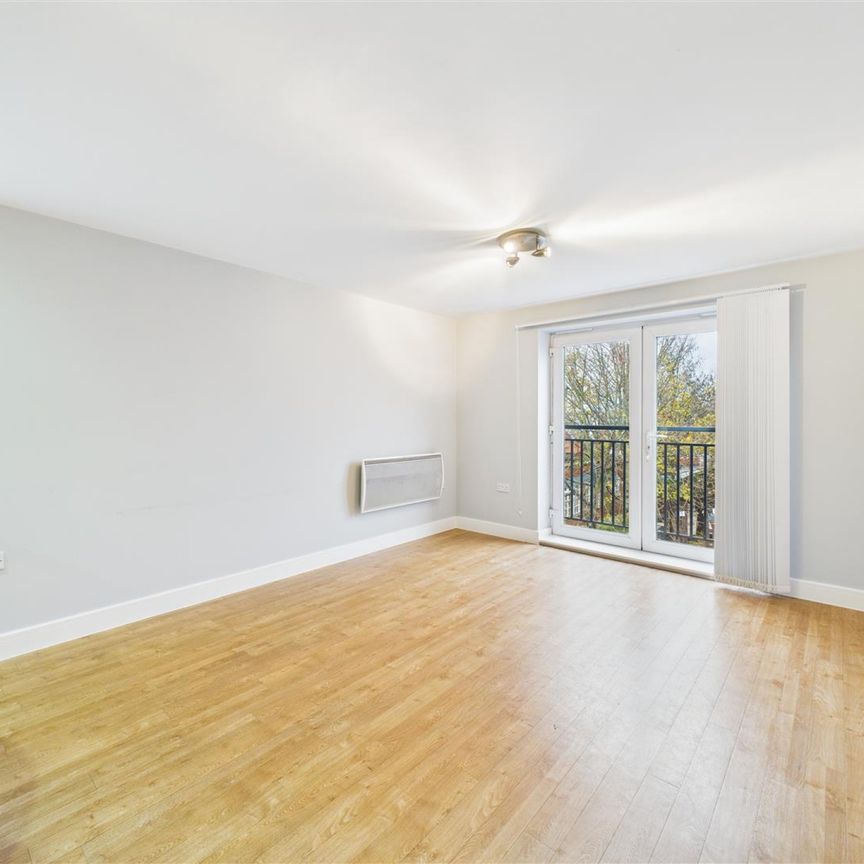 1 bedroom Apartment to rent - Photo 1