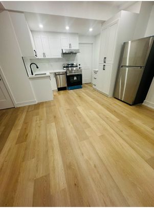 For Lease - 1336 Hydrangea Gardens Unit# Basement, Oakville, Ontario - Photo 1