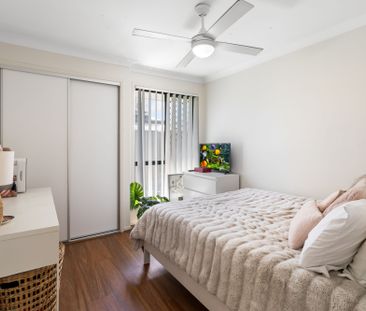 CLOSE TO PARKS, SCHOOLS, SHOPS & PUBLIC TRANSPORT - Photo 4