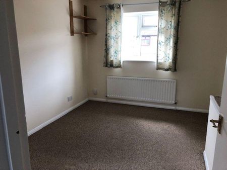 2 bedroom house to rent - Photo 2