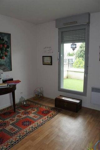 Appartement 4 pièces - - Photo 2