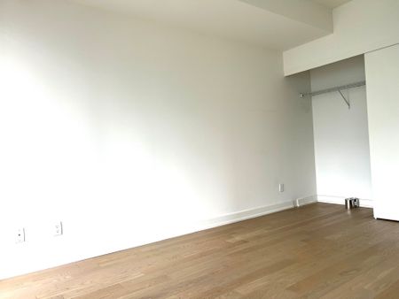 For Lease - 25 Richmond Street Unit# 2307, Toronto, Ontario - Photo 2