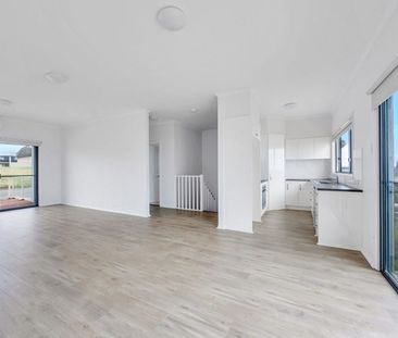 10 Cherington Rd, McCracken SA 5211 - House For Rent | Domain - Photo 3