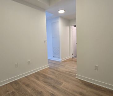 For Lease - 1037 The Queensway N/A Unit# 419, Toronto, Ontario - Photo 3