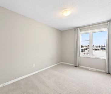 For Lease - 866 Paseana Place, Kanata, Ontario - Photo 5