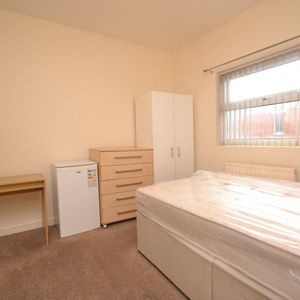 Zinzan Street, Reading, Berkshire, RG1 7UQ - Photo 2