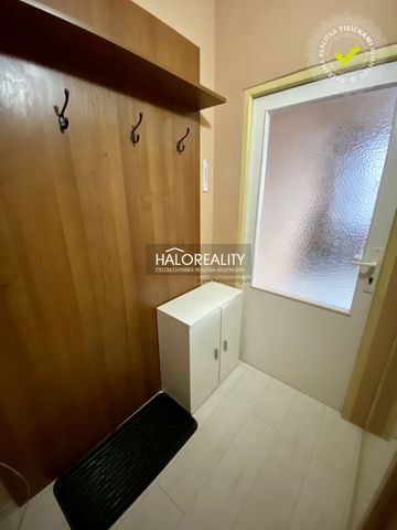 Garsonka na prenájom 22m2, Rimavská Sobota - Fotografia 5