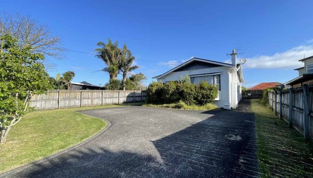 Ellerslie, 3 bedrooms 1.5bathroom - Photo 1