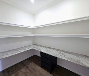 Brand New 4 Bedroom + Office Home in Kepnock – Modern Living at Its... - Photo 6