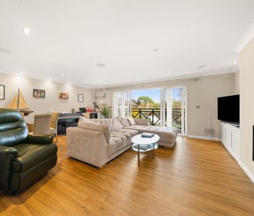 2 bedroom apartment to rent - Photo 2