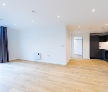 3 bedroom flat to rent - Photo 6