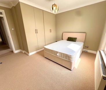 2 Bed Flat, Florence Road, W4 - Photo 5