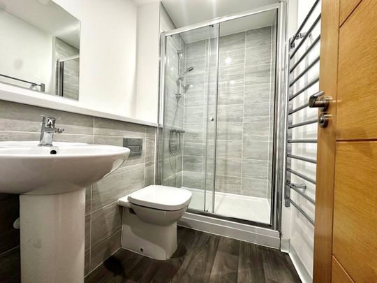 2 bedroom flat to rent - Photo 1