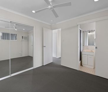 Spacious Family Home for Rent in Mount Pleasant, QLD 4740 - Photo 4