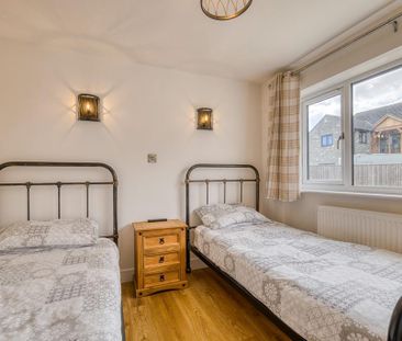 2 bedroom detached house to rent - Photo 4