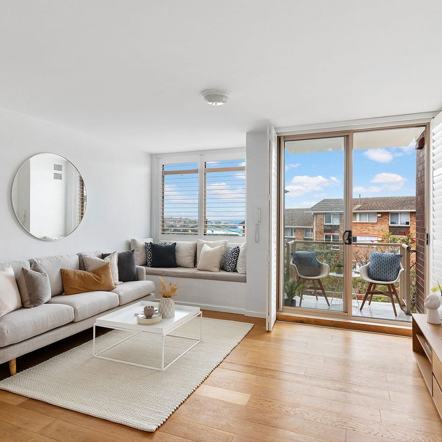 Contemporary Coastal Living with Stunning District & Ocean Views- Ev Charger - Photo 1