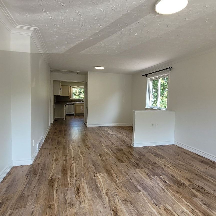 For Lease - 27 Fairburn Avenue Unit# Main, St. Catharines, Ontario - Photo 1