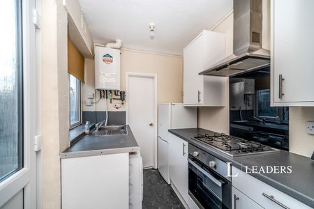 2 bedroom house to rent Dunville Road, Bedford, Bedfordshire, MK40 - Photo 2