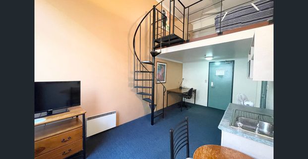 Spacious Loft in Prime University District - Photo 1