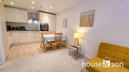 Woodland Grange, Dean Park Road, Bournemouth, BH1 - Photo 2