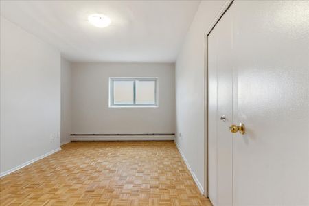 Princess Anne Apartments - 1 Bedroom - Photo 3
