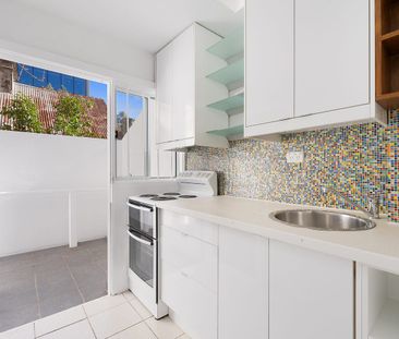 Executive Terrace in a Sought-After Central Location - Photo 2