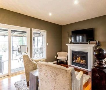 For Lease - 19 Maryann Price Lane, Cambridge, Ontario - Photo 2