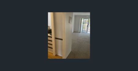 Great Location - Great Complex - Photo 2