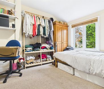 4 bedroom terraced house to rent - Photo 5