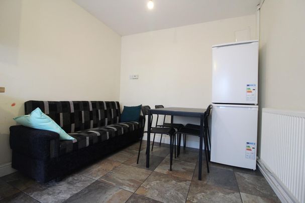 Spring Terrace, Reading, RG2 0BD - Photo 1