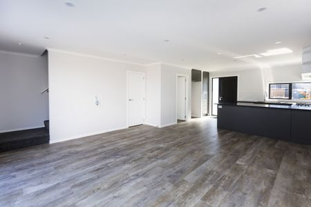 12 Betty Boyes Street, Wallaceville, Upper Hutt - Photo 3