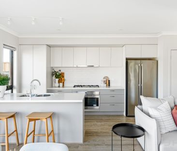 Style & Serenity - A Williams Landing Gem! - Photo 3