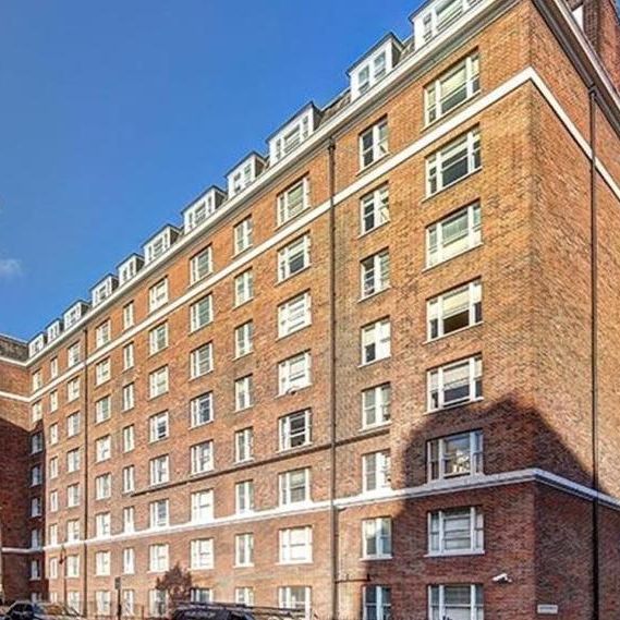 2 bedroom conversion flat with 1 reception and 2 bathrooms in Mayfair, W1J - Photo 1