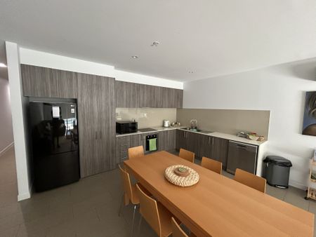 210/116 Watton Street, Werribee VIC, Belconnen - Photo 5