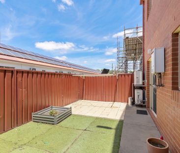 Central Wagga Townhouse - Photo 6